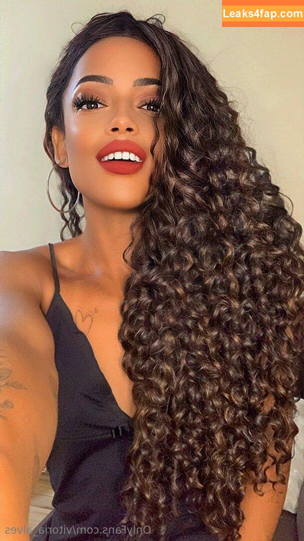 vitoria_alves / vitoriaalves02__ leaked photo photo #0052