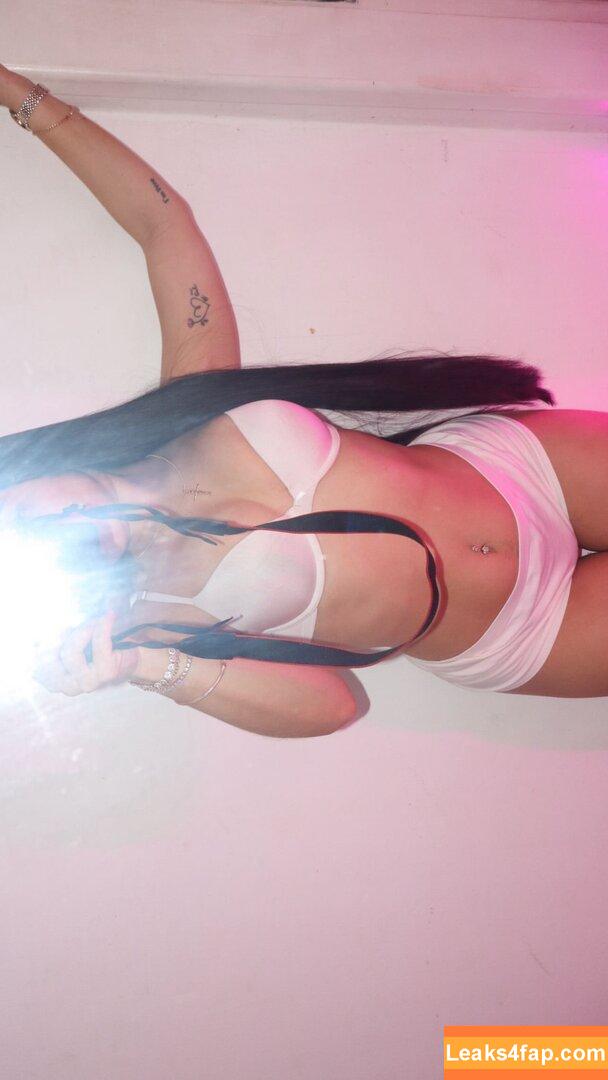 Vitória Kelly / victoriakelly01 / vitoriakelly leaked photo photo #0320