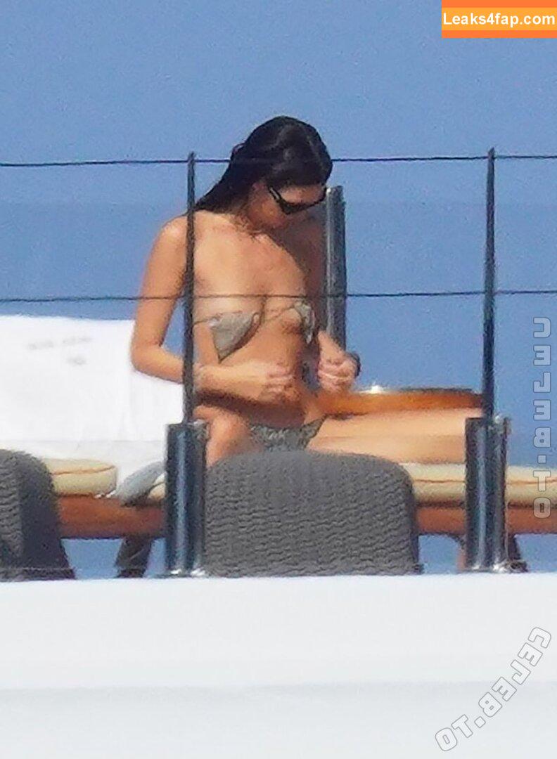 Vittoria Ceretti / vittoria leaked photo photo #0379