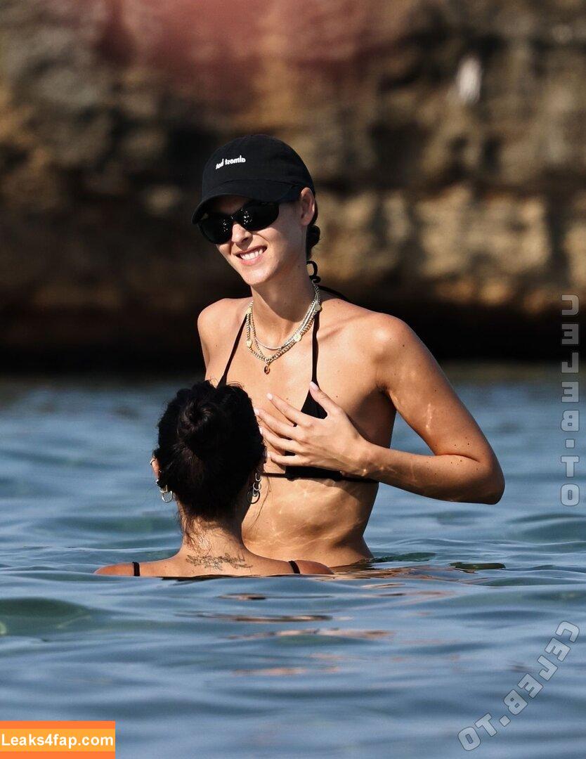 Vittoria Ceretti / vittoria leaked photo photo #0380