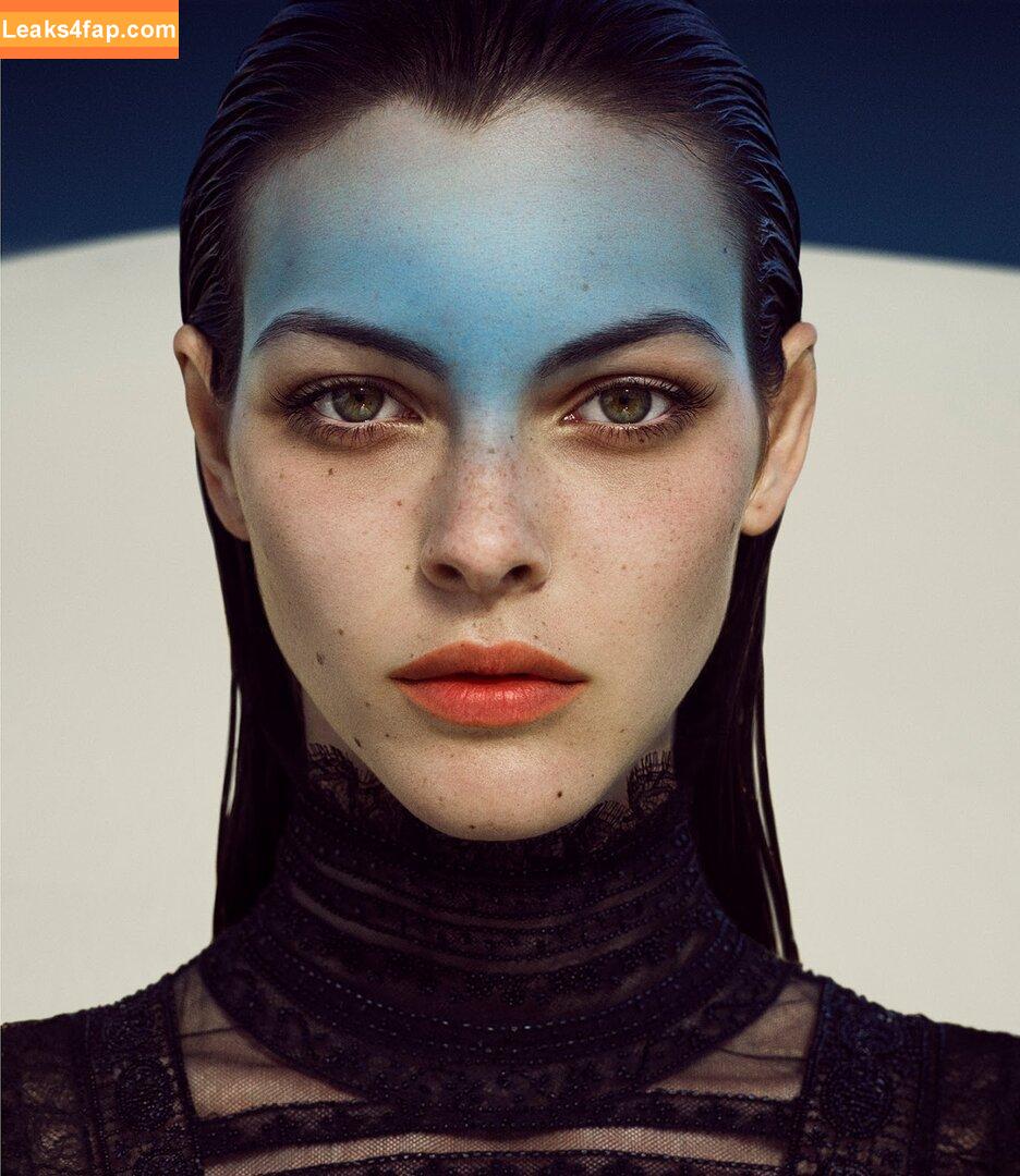 Vittoria Ceretti / vittoria слитое фото фото #0401