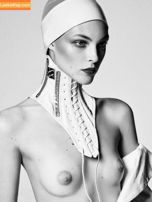 Vittoria Ceretti photo #0006