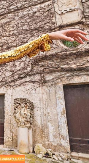 Vittoria Ceretti photo #0412