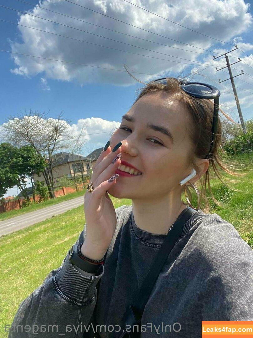 viva_magenta /  leaked photo photo #0001