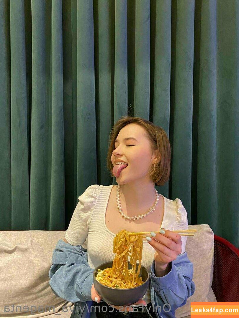 viva_magenta /  leaked photo photo #0042