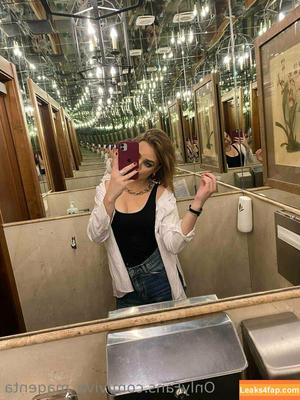 viva_magenta photo #0053