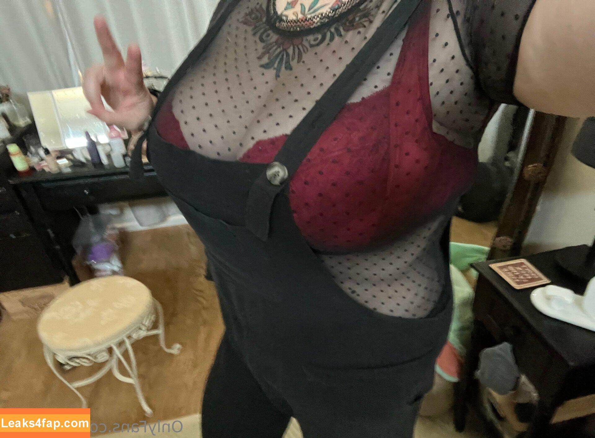 vivadahl /  leaked photo photo #0025