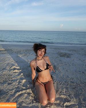 Vivi Speed photo #0002