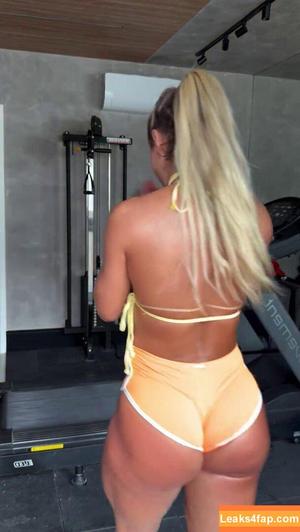 Vivi Winkler photo #0328