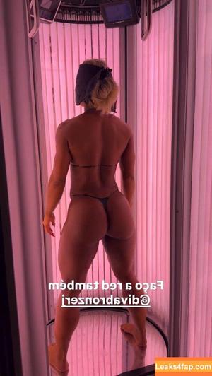 Vivi Winkler photo #0354