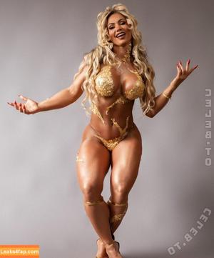 Vivi Winkler photo #0437