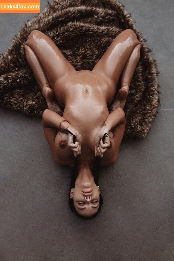 Vivian Kindle / https: / viviankindle / viviankindle7 leaked photo photo #0087