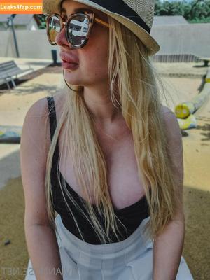 Vivian_Rose photo #0165