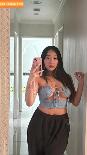 Vivian Vu photo #0007