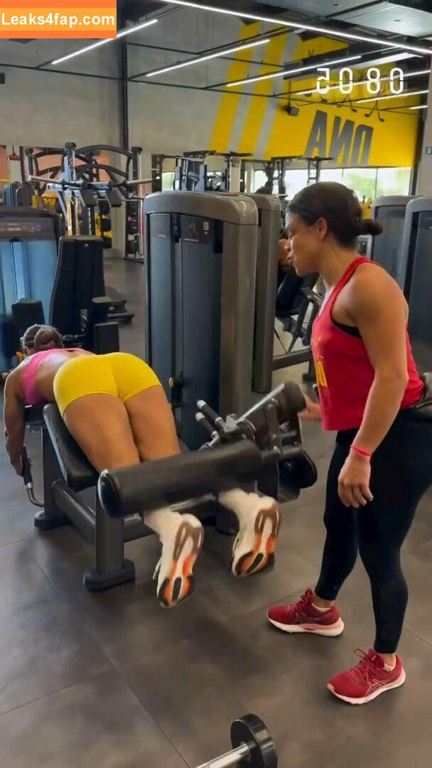 Viviane Araujo / viviaraujomma leaked photo photo #0296