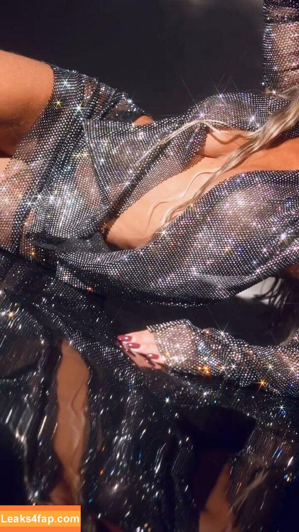 Viviane Araujo / viviaraujomma leaked photo photo #0302