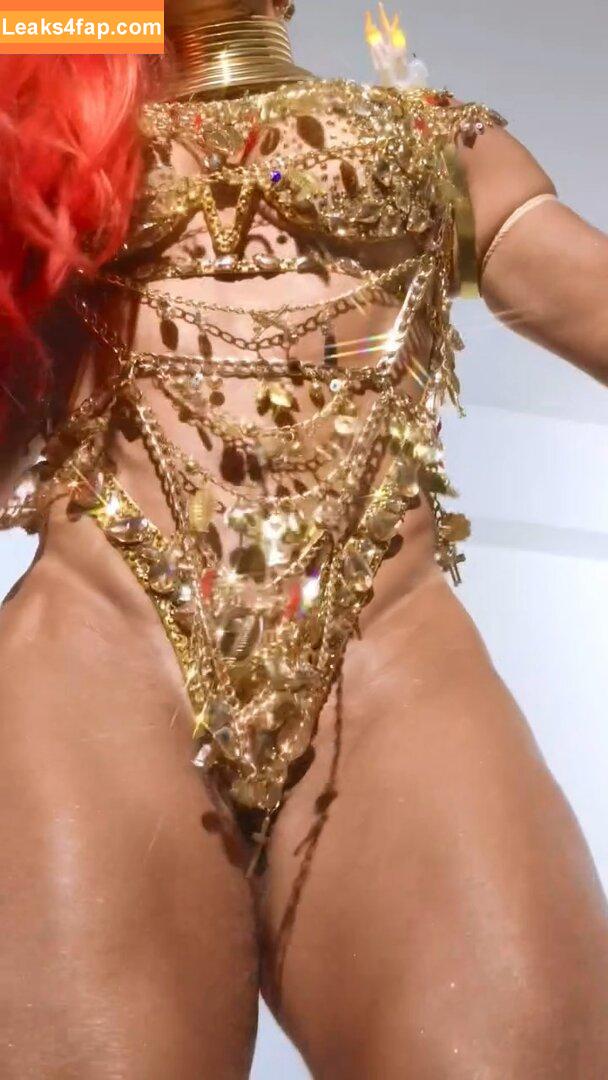 Viviane Araujo / viviaraujomma leaked photo photo #0335