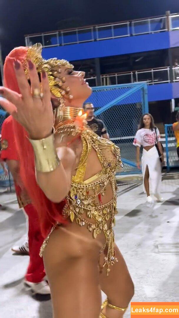 Viviane Araujo / viviaraujomma leaked photo photo #0337