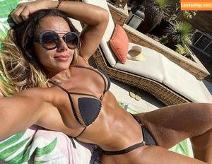 Viviane Araujo photo #0053