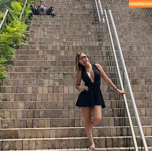 Viviane Lomelin photo #0007