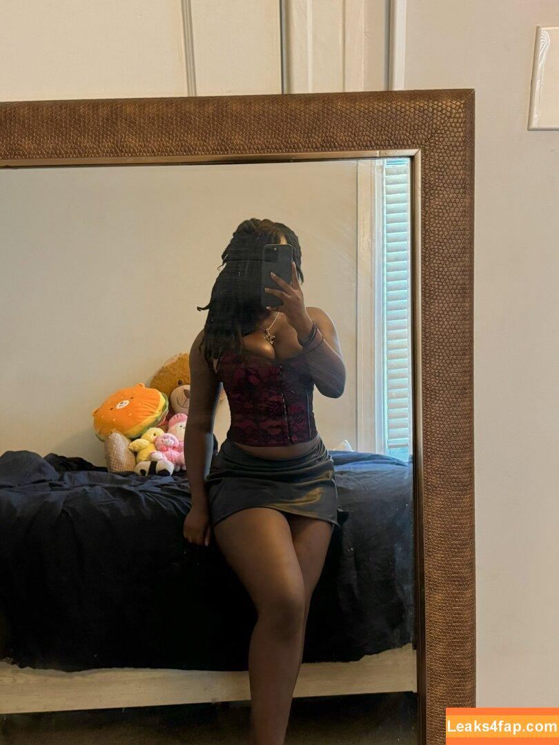 Vivicax.x leaked photo photo #0003
