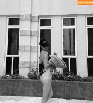 Vivie Vons photo #0002