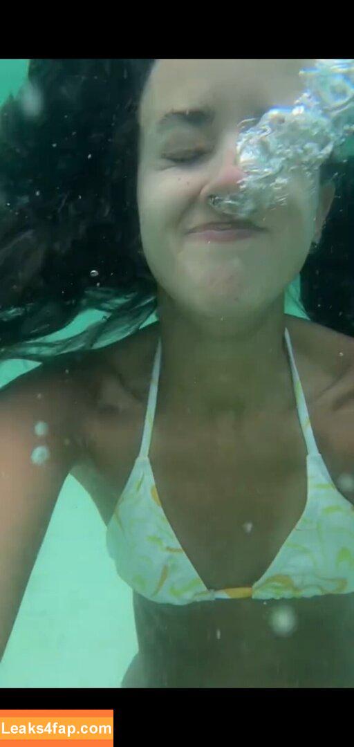Vivreacts / vegasvittoria / viviannn_v leaked photo photo #0035