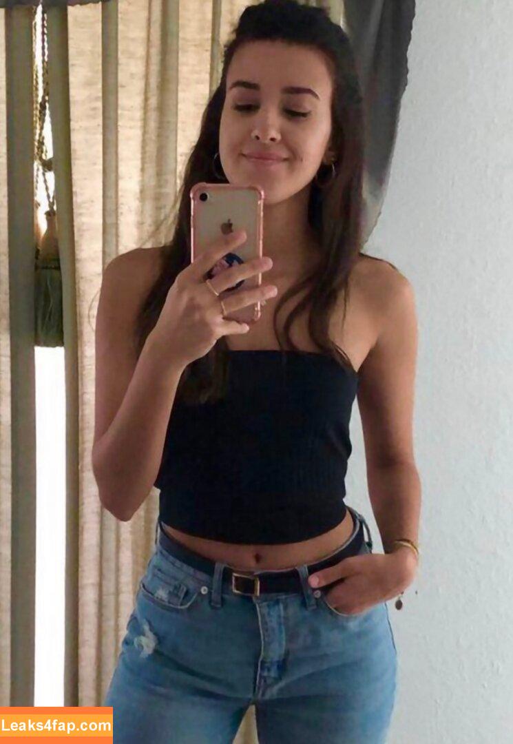 Vivreacts / vegasvittoria / viviannn_v leaked photo photo #0054