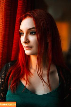 Vixena Siren photo #0017