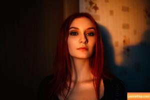 Vixena Siren photo #0018