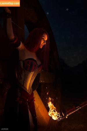 Vixena Siren photo #0054