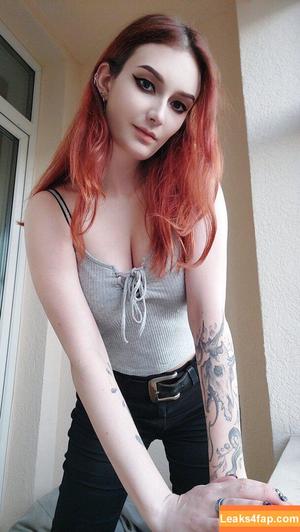 Vixena Siren photo #0180