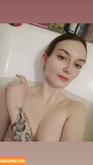 Vixena Siren photo #0182