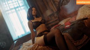 Vixena Siren photo #0211