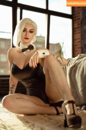 Vixena Siren photo #0244