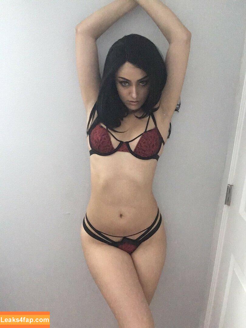 Vixence / Vixencecos / xoxovixence leaked photo photo #0191