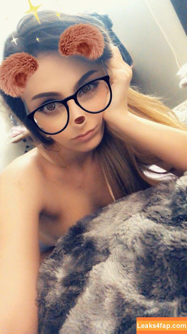 Vixence / Vixencecos / xoxovixence leaked photo photo #0834