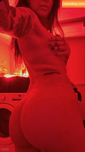 vixly photo #0013