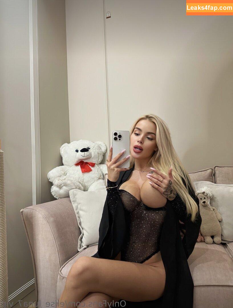 Vlada Capeloon / elisecapeloon / only_vlada / vlada.capeloon leaked photo photo #0113