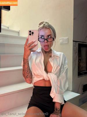 Vlada Capeloon photo #0087