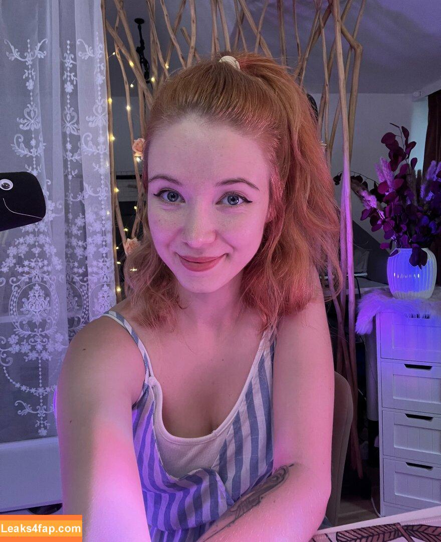 vleafnin / Frauleinfreitag / cecilia.sopenaespa leaked photo photo #0003