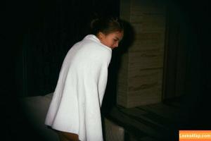 vv_levia photo #0003