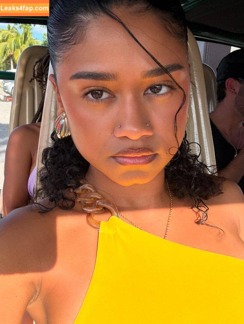 wahyne / beachhappy / wahyne_ leaked photo photo #0061