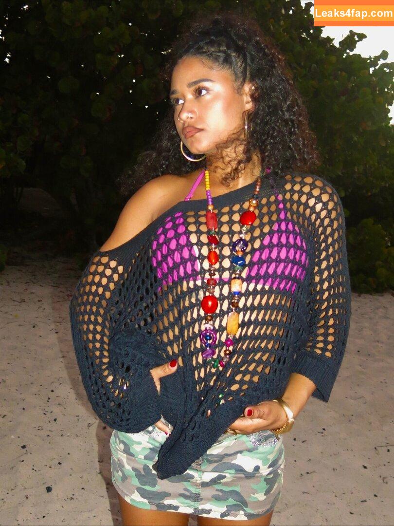 wahyne / beachhappy / wahyne_ leaked photo photo #0084