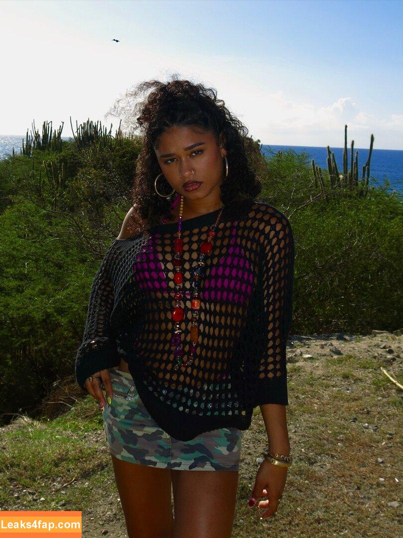 wahyne / beachhappy / wahyne_ leaked photo photo #0085