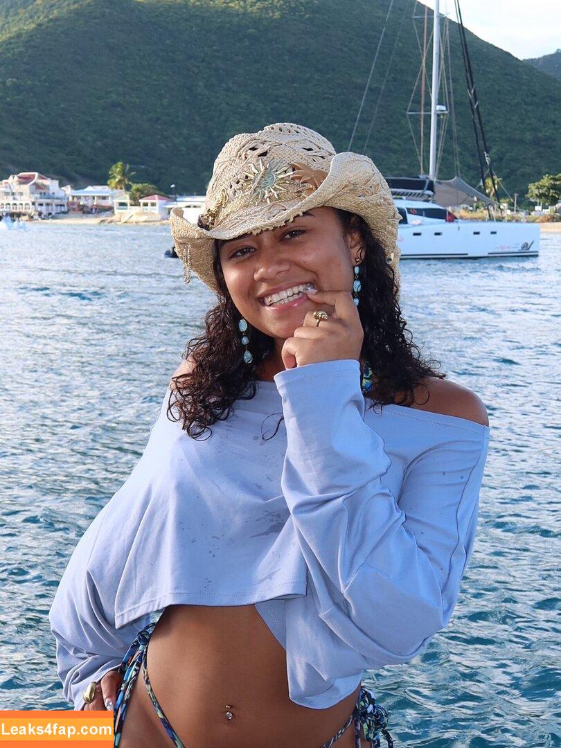 wahyne / beachhappy / wahyne_ leaked photo photo #0130