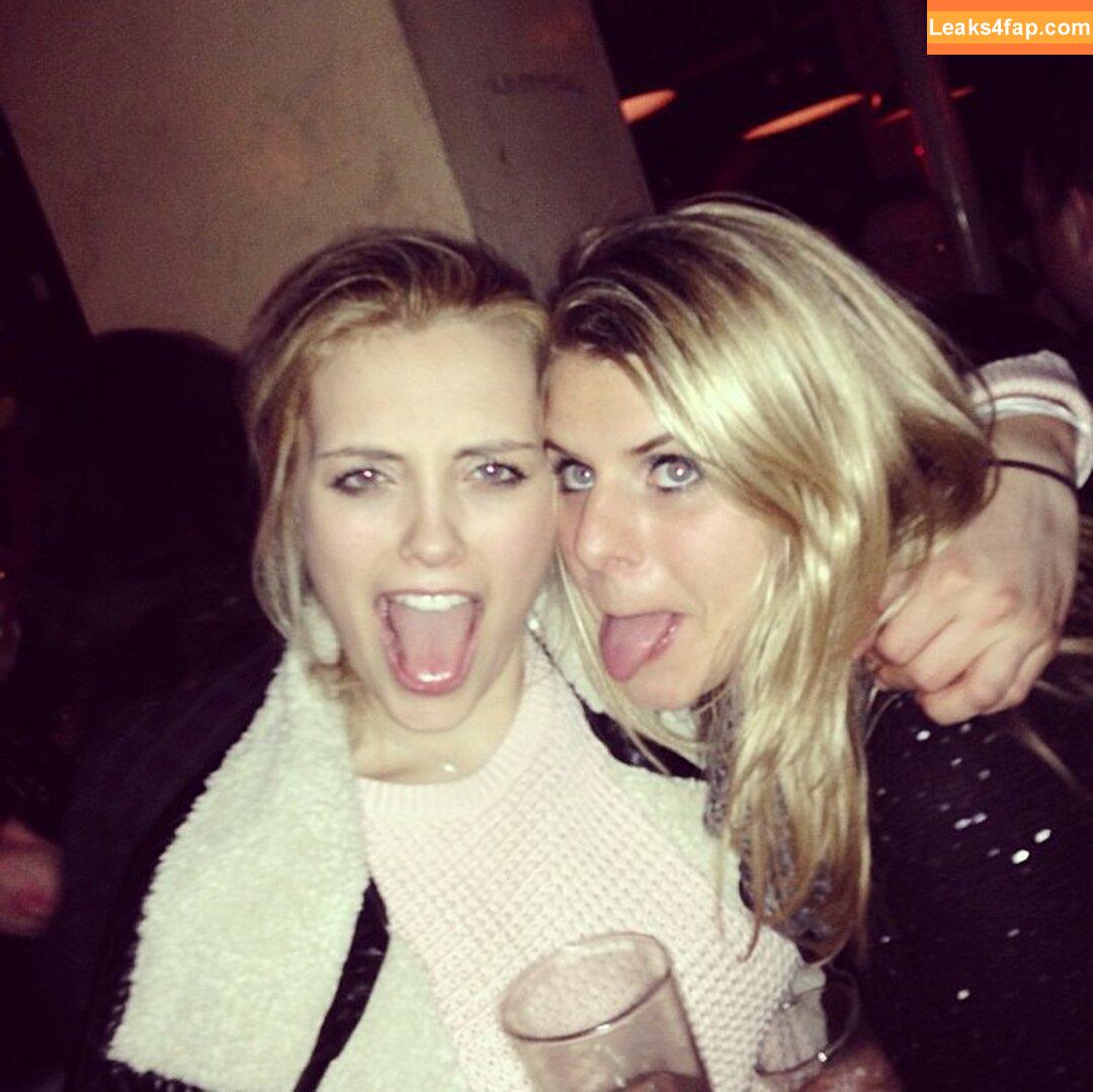 Wallis Day / wallisday leaked photo photo #0063