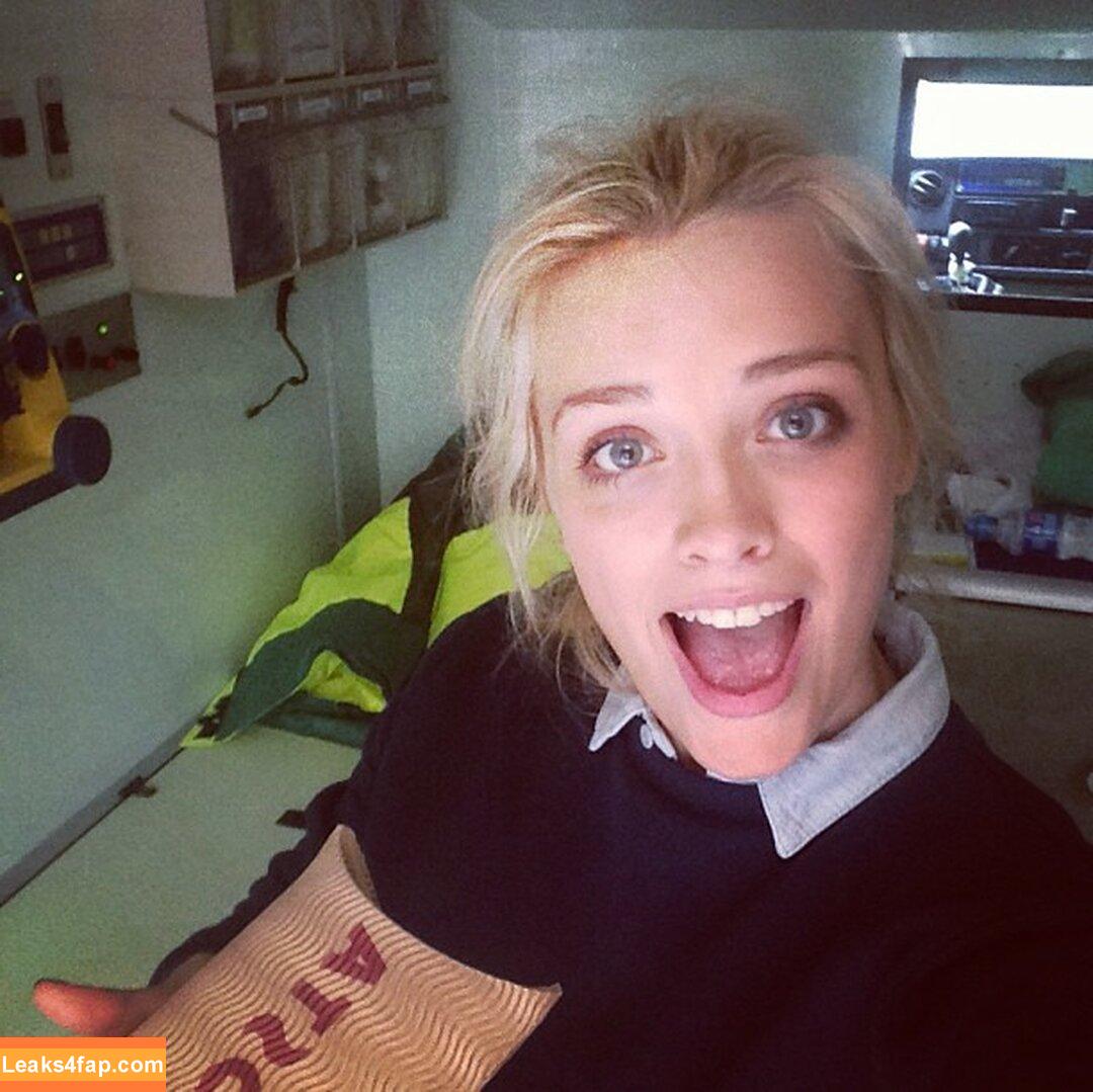 Wallis Day / wallisday leaked photo photo #0067