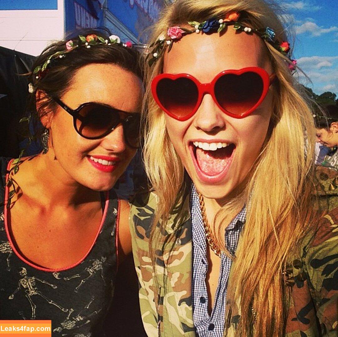 Wallis Day / wallisday leaked photo photo #0070