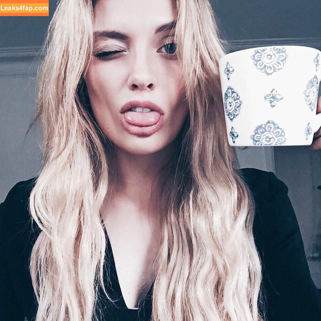 Wallis Day / wallisday leaked photo photo #0095